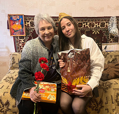Поздравление ветеранов с Днём Победы